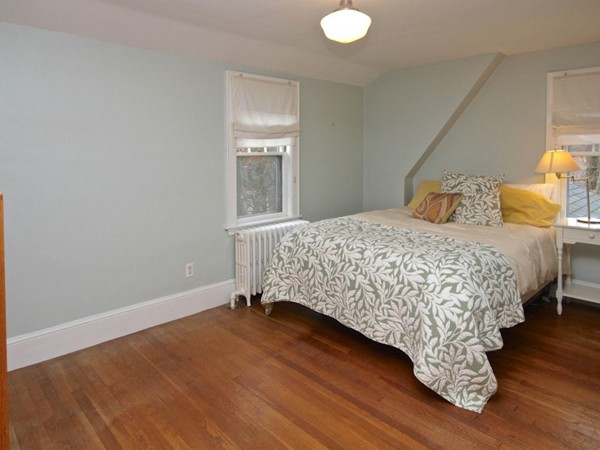 32 Oakhurst Circle Needham, MA 02492 - Photo 13 of 21 Gallery Image 13