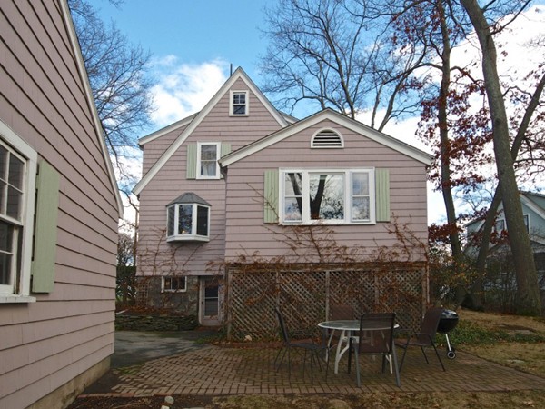32 Oakhurst Circle Needham, MA 02492 - Photo 19 of 21 Gallery Image 19