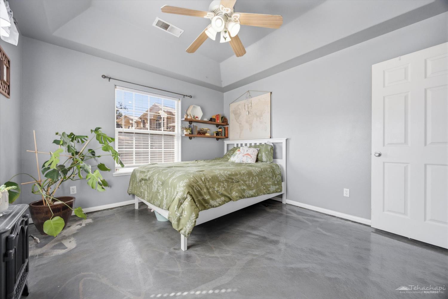 29751 Rolling Oak Drive Tehachapi, CA 93561 - Photo 38 of 64 Gallery Image 38
