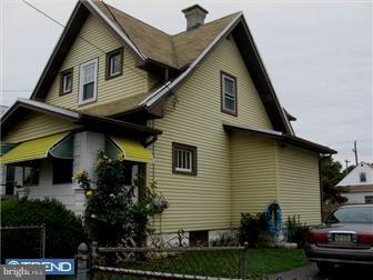 211 Ash Road Wallingford, PA 19086 - Photo 3 of 11 Exterior Side