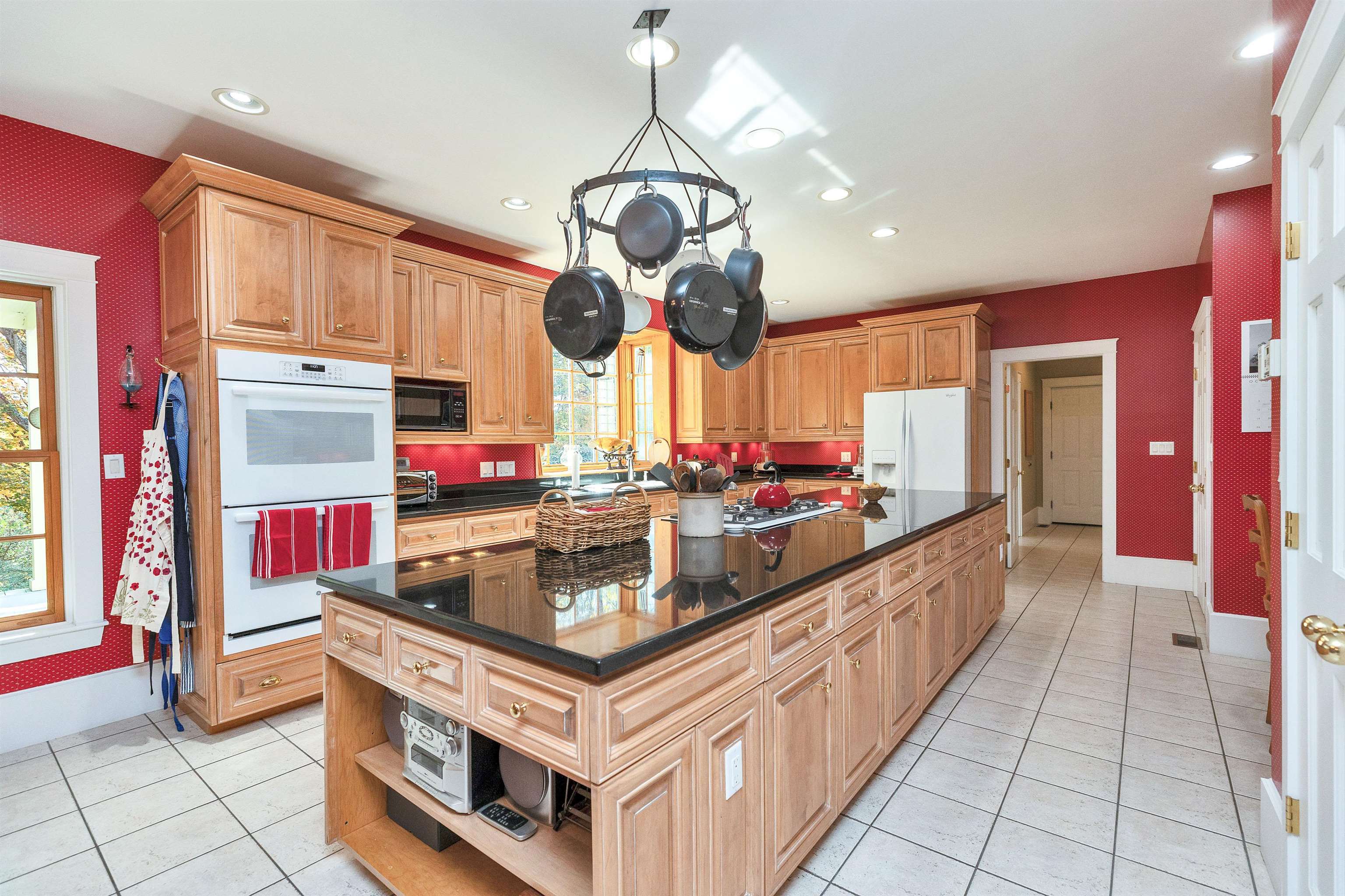 39 Stevens Lane Walpole, NH 03608 - Photo 3 of 44