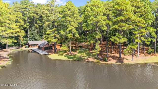 $1,500,000 | 75 Apawamis Circle, Pinehurst, NC 28374