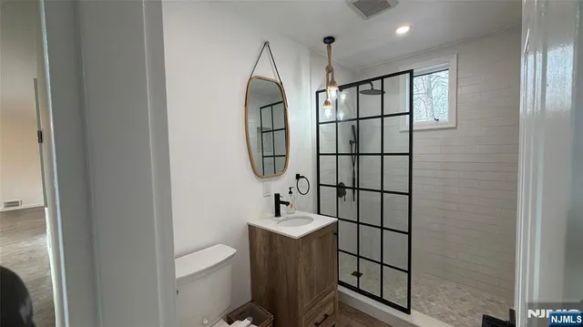 $5,950 | 212 Lozier Terrace, River Edge, NJ 07661