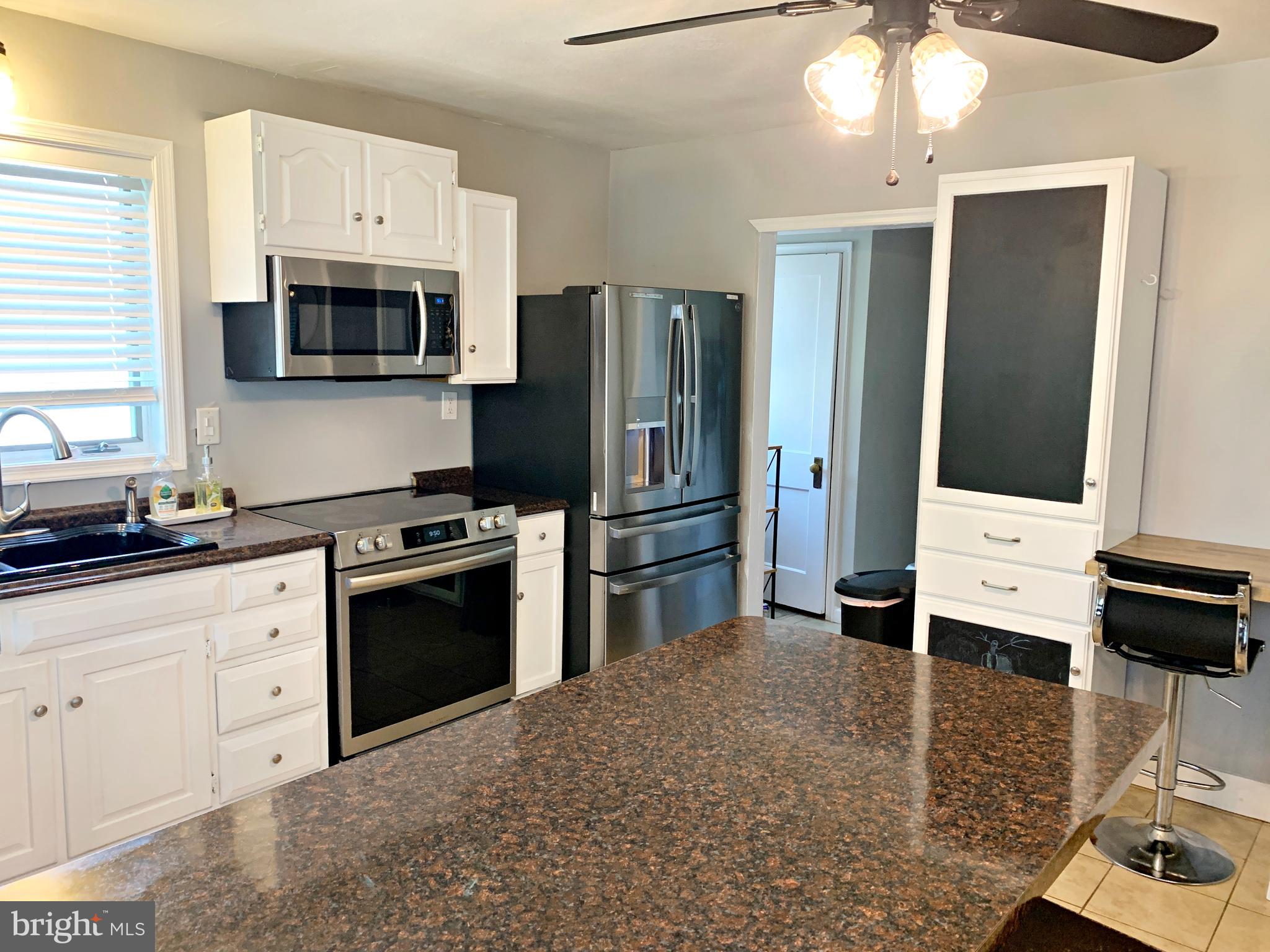 563 Durham Road Langhorne, PA 19047 - Photo 12 of 35 Gallery Image 12