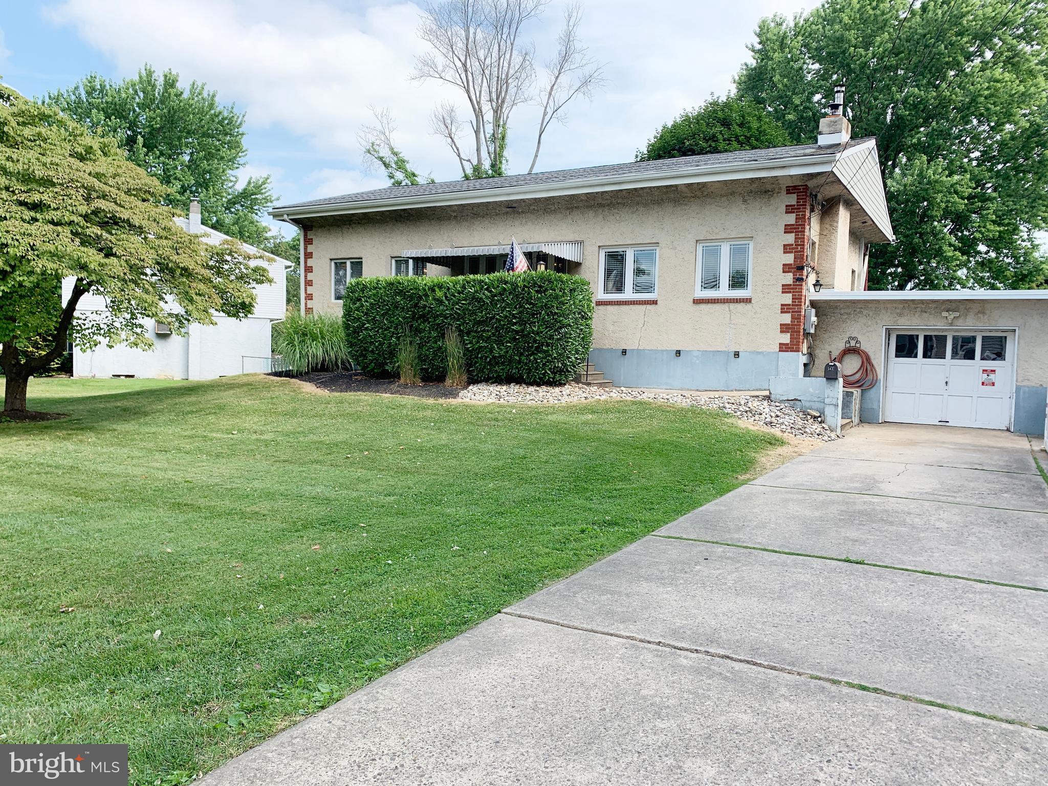 563 Durham Road Langhorne, PA 19047 - Photo 2 of 35 Gallery Image 2