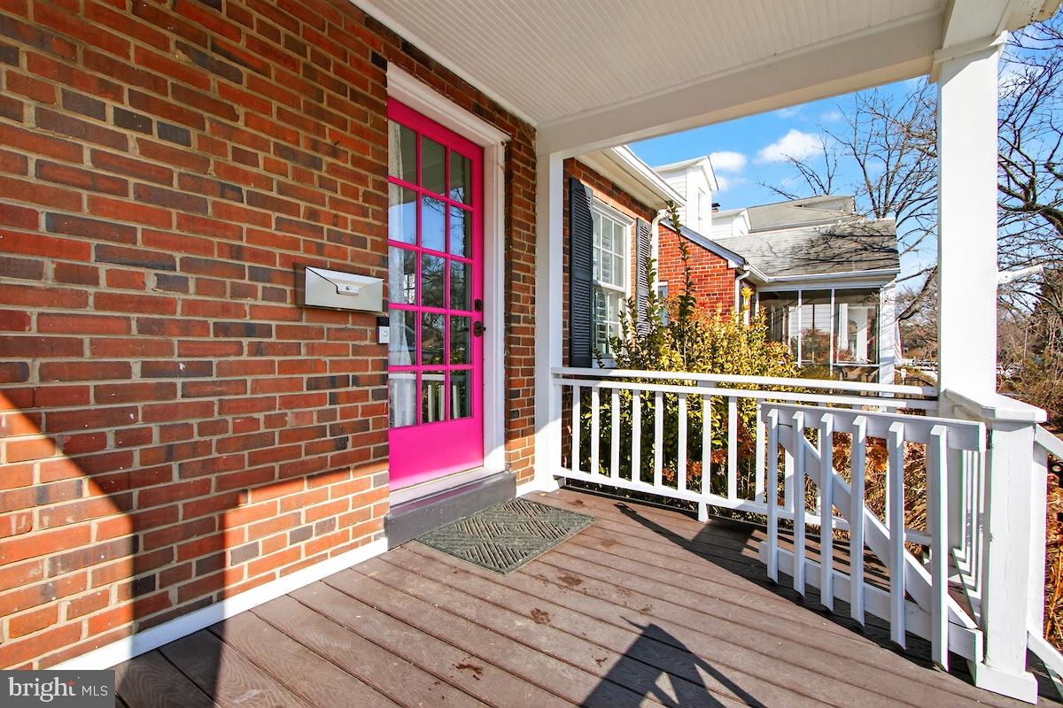 100 East Maple Street Alexandria, VA 22301 - Photo 3 of 114