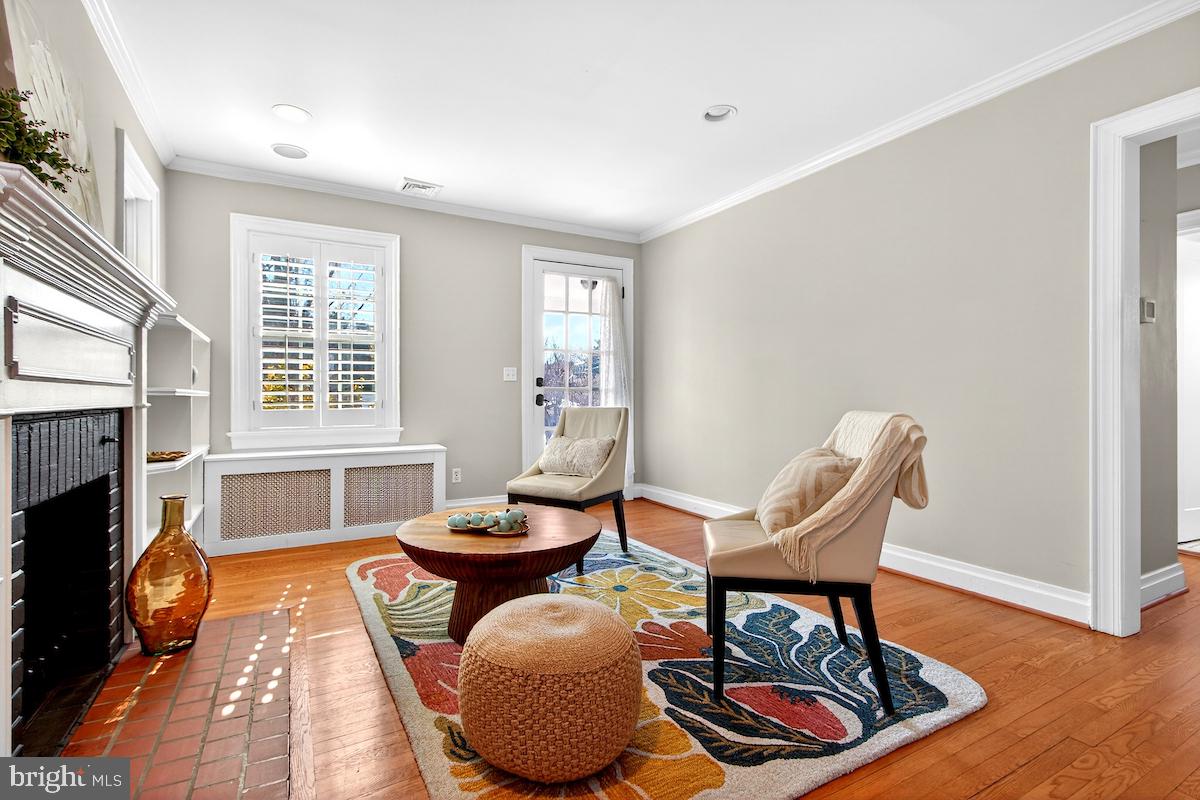 100 East Maple Street Alexandria, VA 22301 - Photo 8 of 114