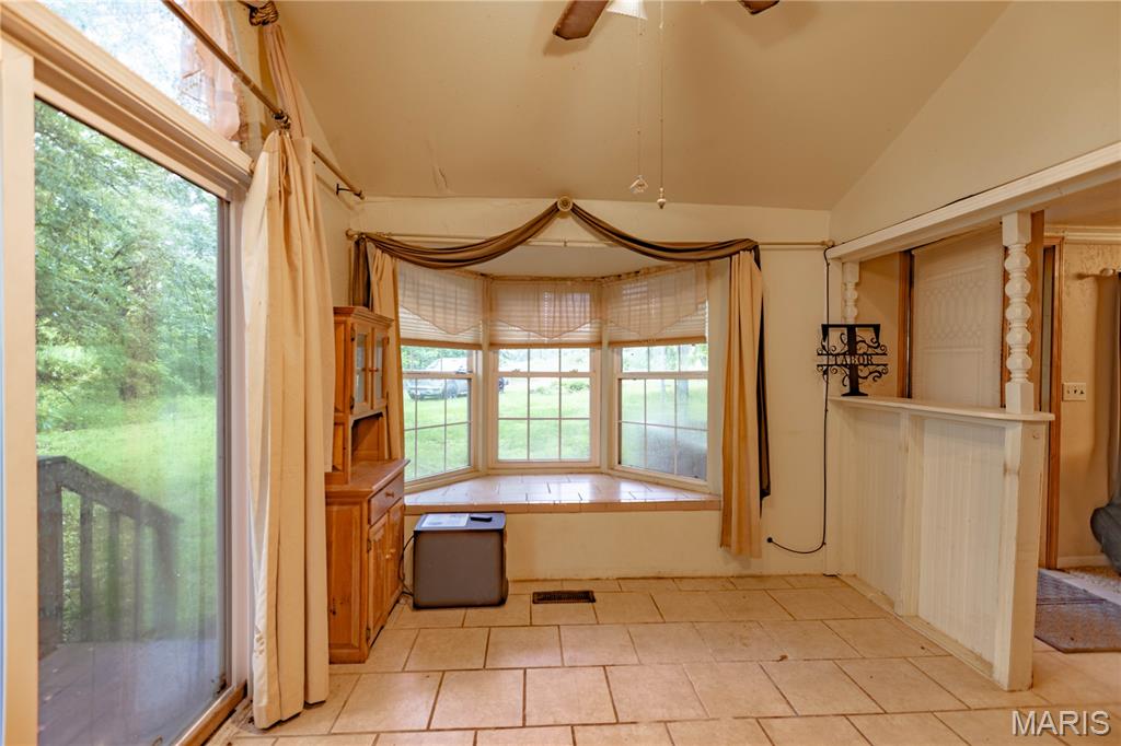 9815 County Road 2780 Mountain View, MO 65548 - Photo 15 of 53