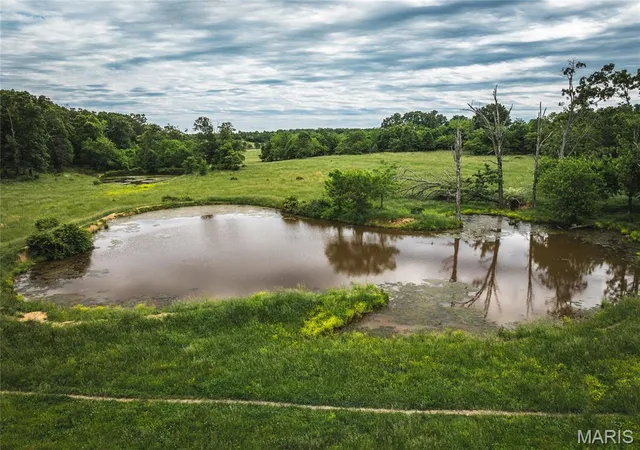 $799,500 | 9815 County Road 2780, Mountain View, MO 65548