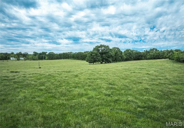 $799,500 | 9815 County Road 2780, Mountain View, MO 65548