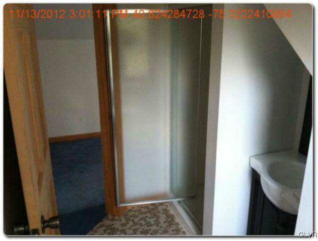 283 East Moorestown Road Wind Gap, PA 18091 - Photo 6 of 20 a view of cupboard