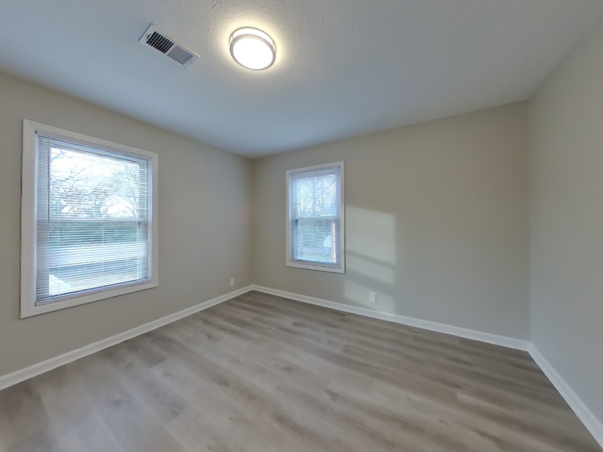 426 Kinsey Boulevard Madison, TN 37115 - Photo 9 of 18