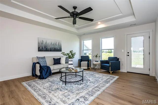 $271,000 | 116 Bridgeport Drive, Moro, IL 62067