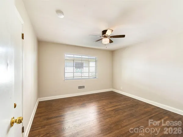 $2,075 | 1518 Mimosa Avenue, Charlotte, NC 28205