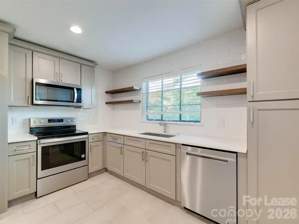 $2,075 | 1518 Mimosa Avenue, Charlotte, NC 28205