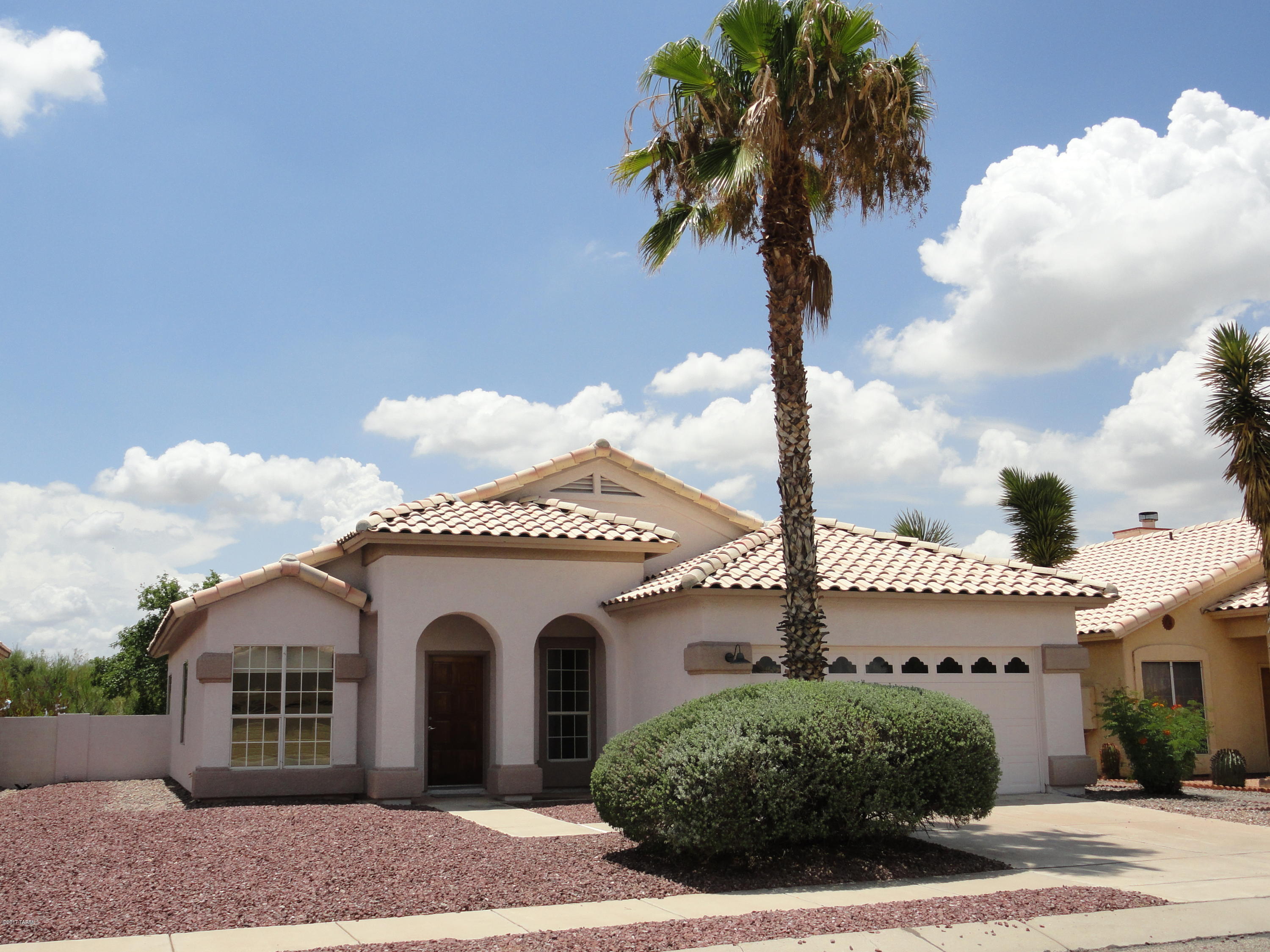 10050 East English Woods Road Tucson, AZ 85748 - Photo 2 of 25