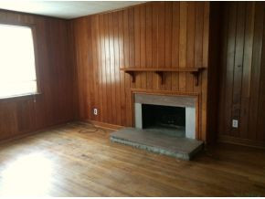 1800 Whirlwind Road Greeneville, TN 37743 - Photo 10 of 24 Living Room With Fireplace