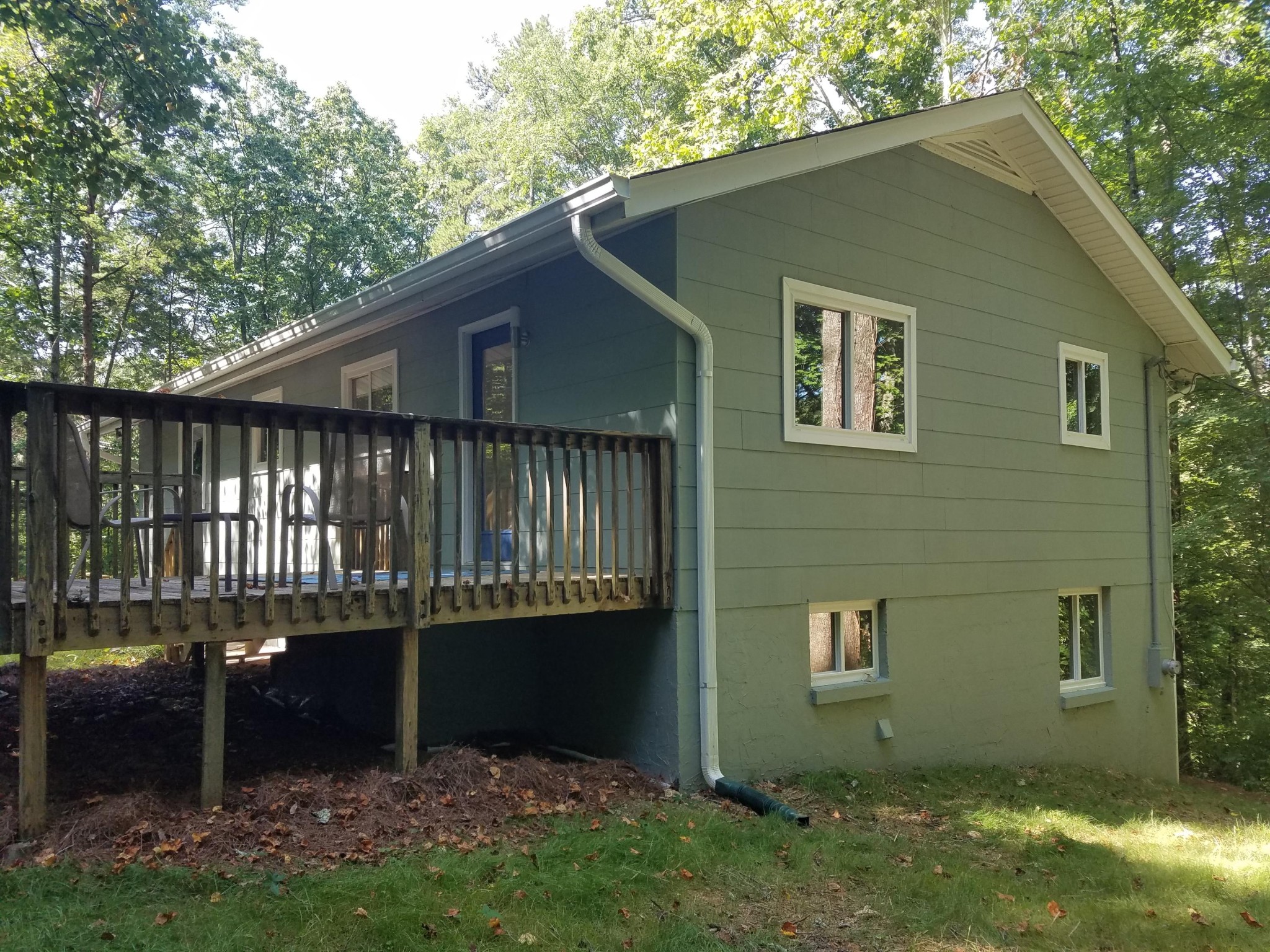 552 Foust Carney Road Powell, TN 37849 - Photo 1 of 35 a front view of a house with a yard