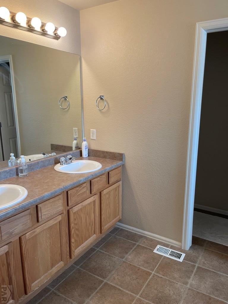 5147 Goldking Road Pueblo, CO 81008 - Photo 10 of 25 Gallery Image 10