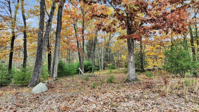 $275,000 | 7 Winterberry Road, Brookline, NH 03033