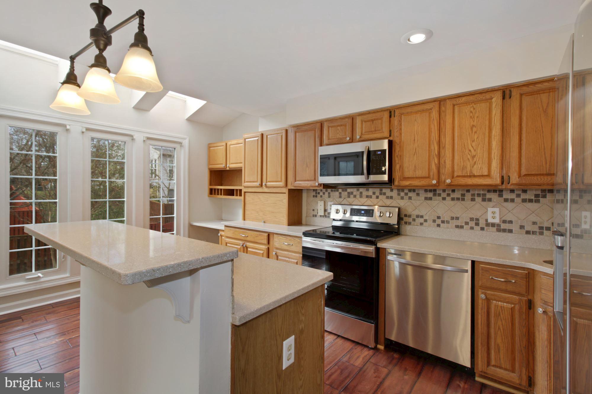 2293 Canteen Circle Odenton, MD 21113 - Photo 16 of 37 Silestone Counters