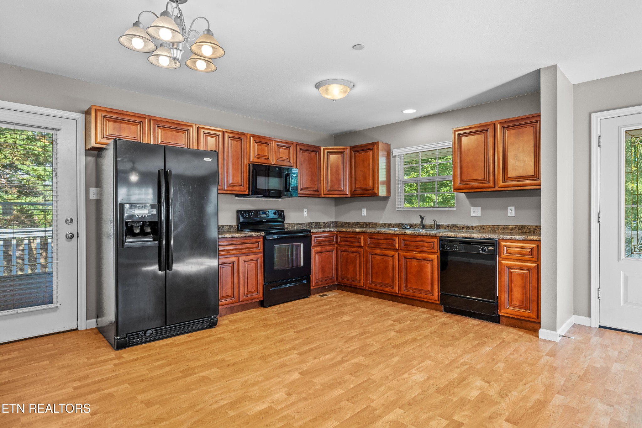 1606 Sevierville Road Maryville, TN 37804 - Photo 16 of 37 Gallery Image 16