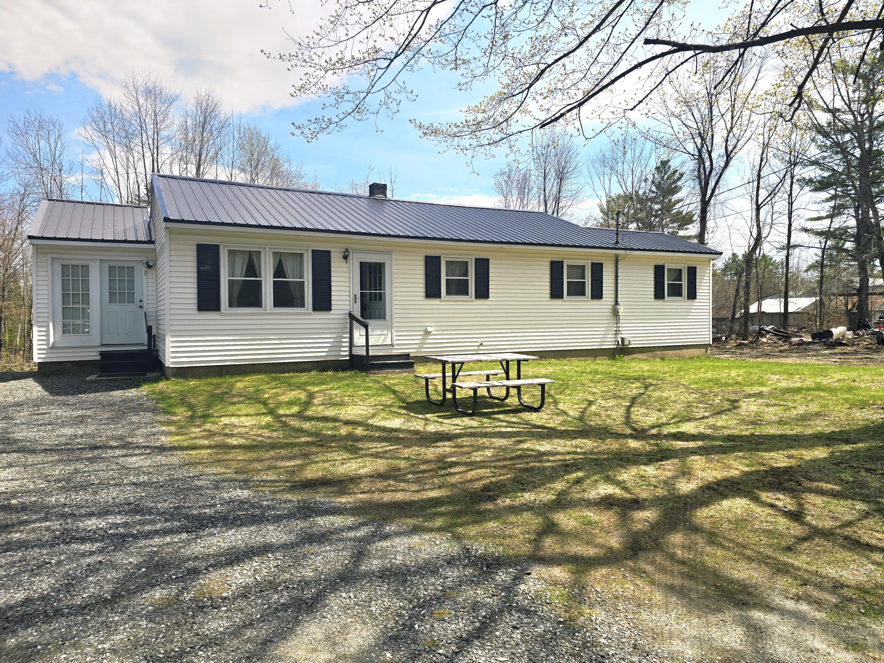 278 Middle Road Oakland, ME 04963 - Photo 3 of 47