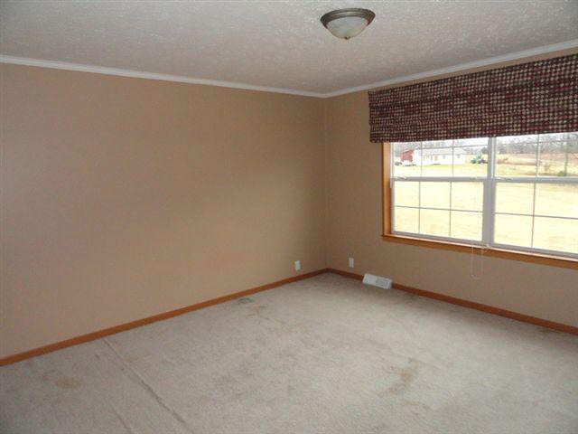 4679 South Cauble Road Salem, IN 47167 - Photo 8 of 10