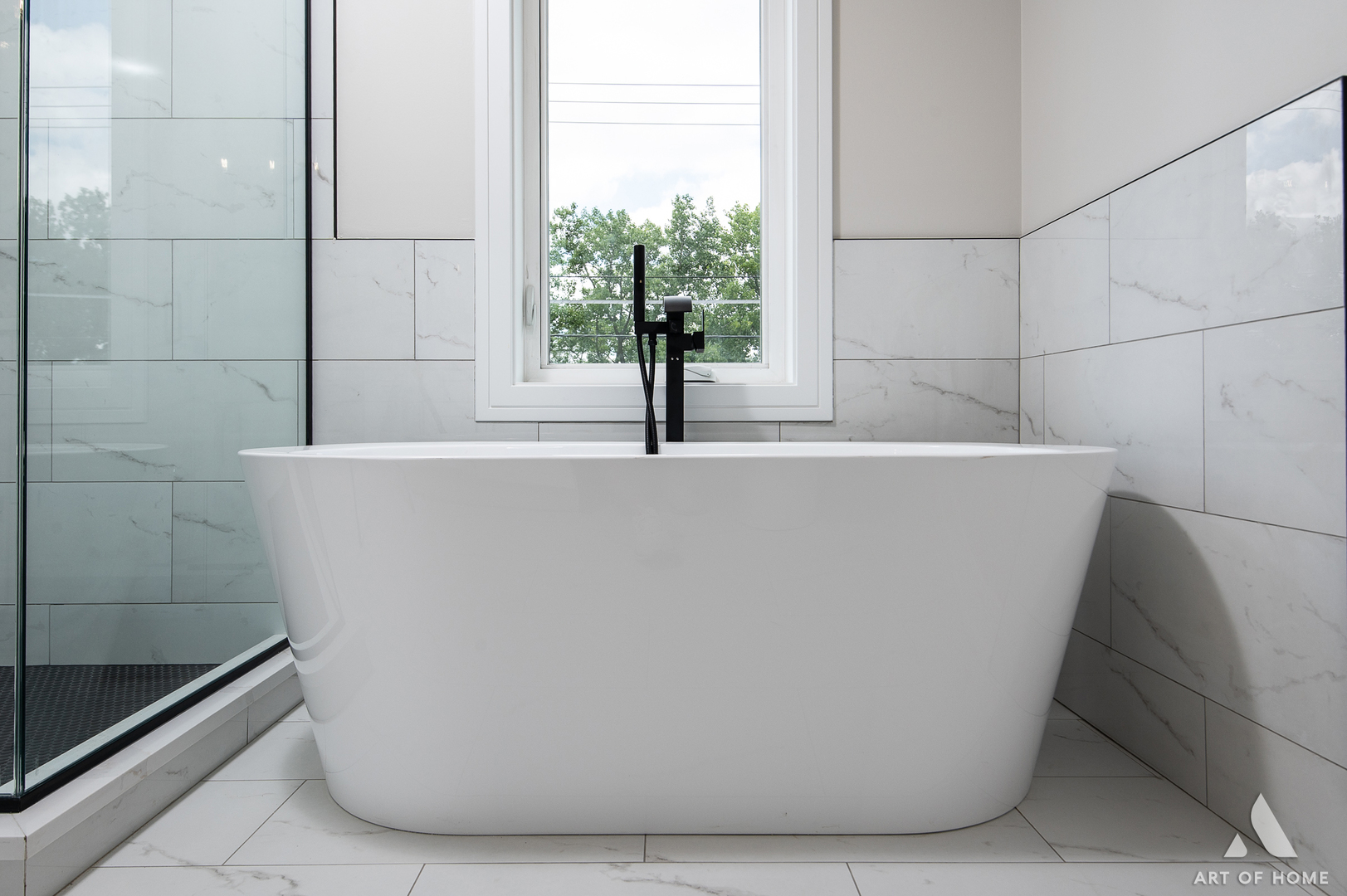 7957 West 73rd Place Bridgeview, IL 60455 - Photo 23 of 40 a white bath tub sitting in a bathroom