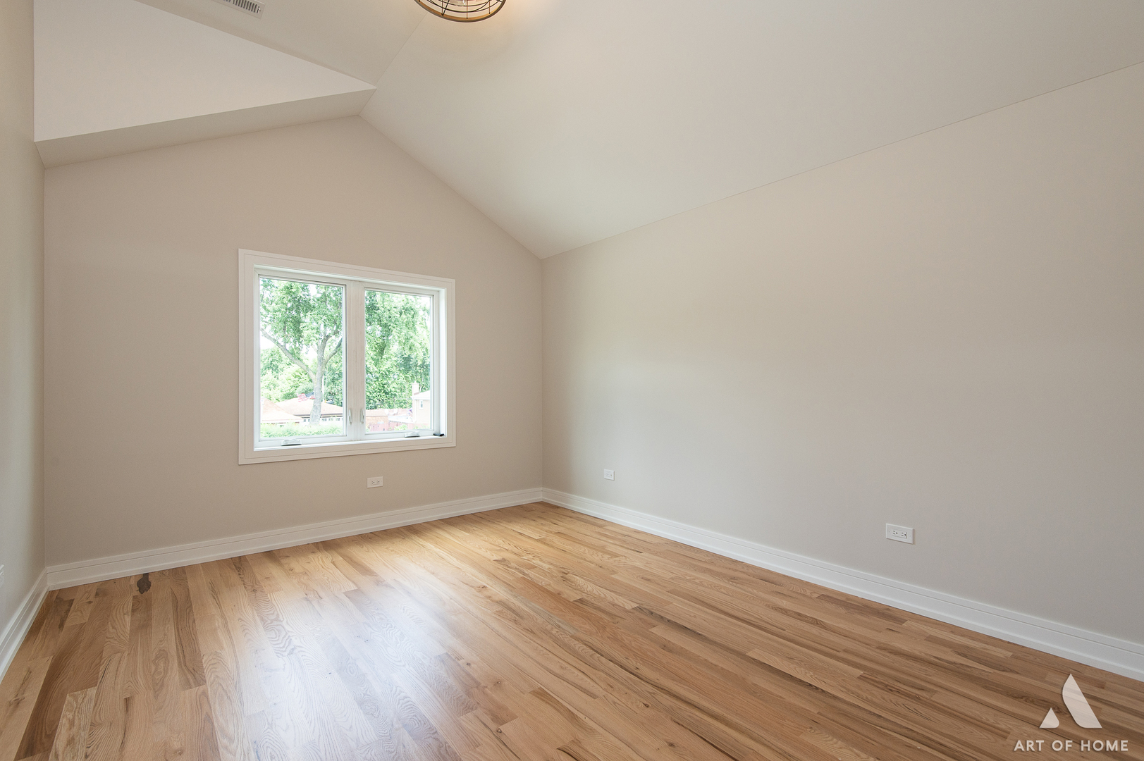 7957 West 73rd Place Bridgeview, IL 60455 - Photo 29 of 40 an empty room with wooden floor and windows