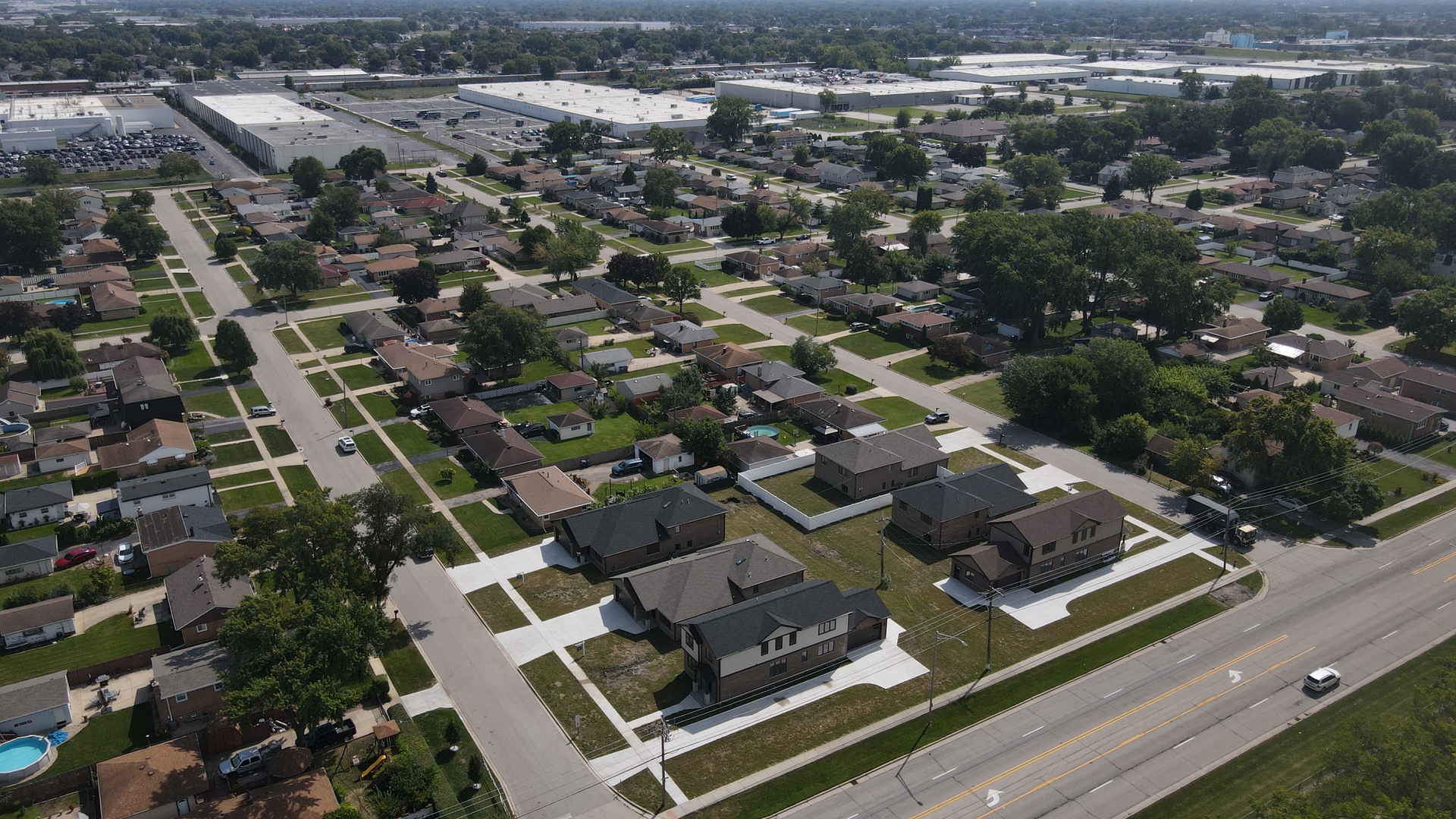 7957 West 73rd Place Bridgeview, IL 60455 - Photo 40 of 40 an aerial view of residential houses with outdoor space