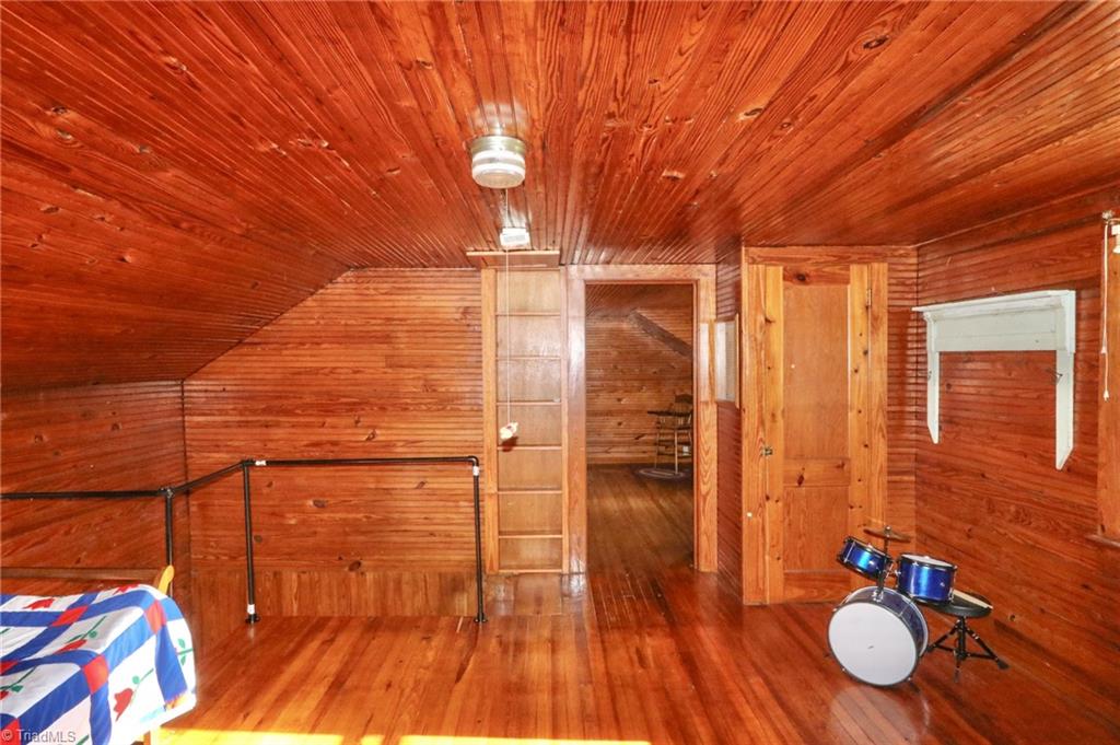 245 Old Highway 60 Ronda, NC 28670 - Photo 27 of 50 Gallery Image 27