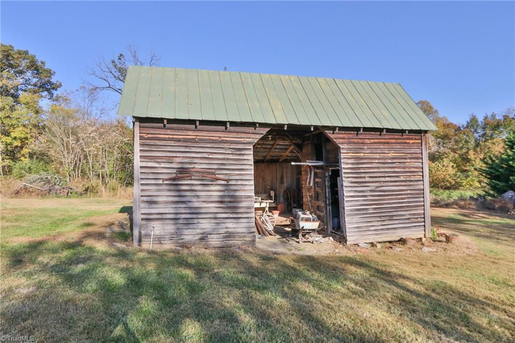 245 Old Highway 60 Ronda, NC 28670 - Photo 41 of 50 Gallery Image 41