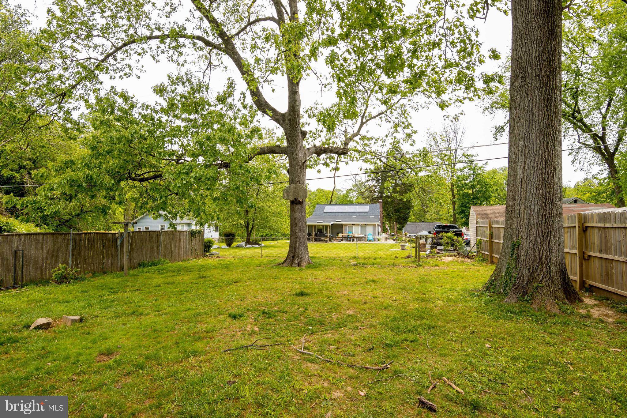 3629 Forest Hill Road Baltimore, MD 21207 - Photo 37 of 39 Think about how much fun you could have here.