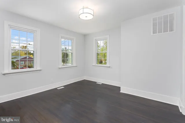 $3,300 | 36 Chest-Georgetown Road, Columbus, NJ 08022