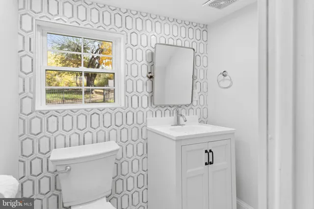 $3,300 | 36 Chest-Georgetown Road, Columbus, NJ 08022