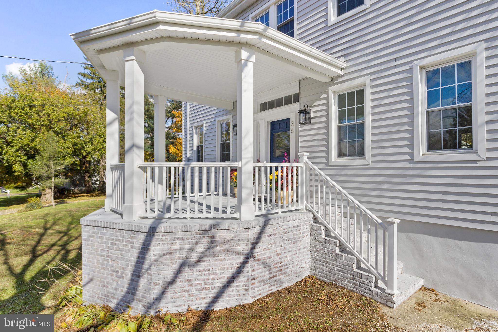 36 Chest-Georgetown Road Columbus, NJ 08022 - Photo 5 of 60 a porch with seating space