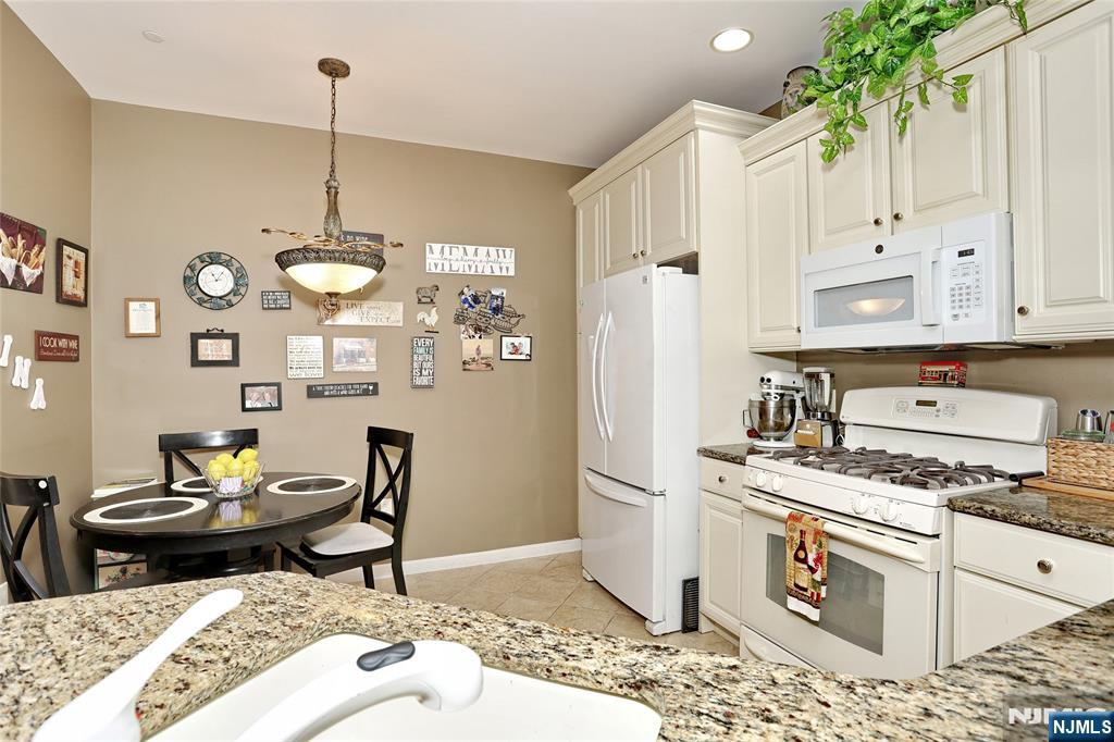 80 Ridgewood Road, Unit 117 Washington Township, NJ 07676 - Photo 25 of 46 Gallery Image 25