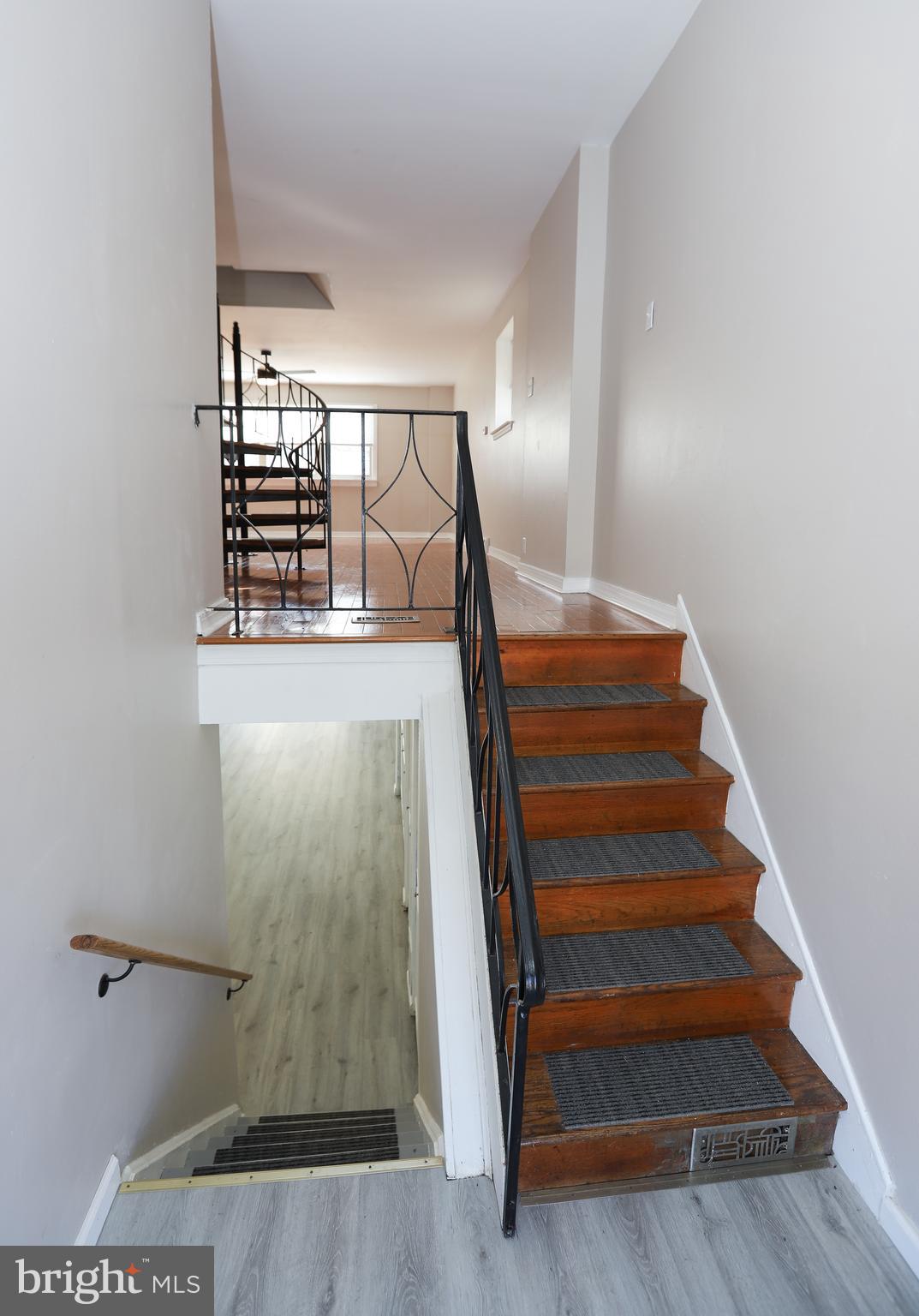 3559 Churchill Lane Philadelphia, PA 19114 - Photo 3 of 30 a view of entryway