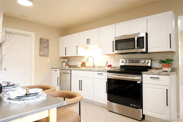 $399,000 | 1373 Florence Street, Aurora, CO 80010