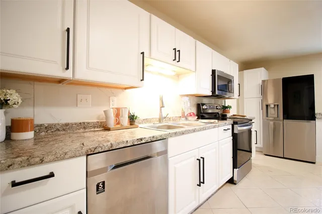 $399,000 | 1373 Florence Street, Aurora, CO 80010