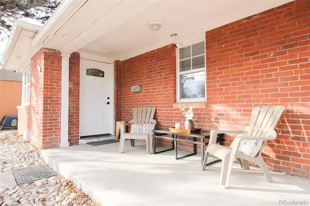 $399,000 | 1373 Florence Street, Aurora, CO 80010