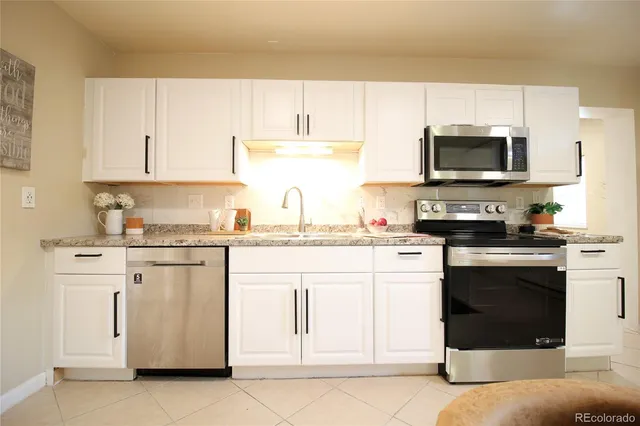 $399,000 | 1373 Florence Street, Aurora, CO 80010