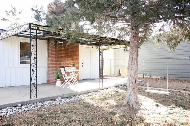 $399,000 | 1373 Florence Street, Aurora, CO 80010