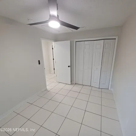 $1,400 | 253 Stillwell Avenue, Palatka, FL 32177