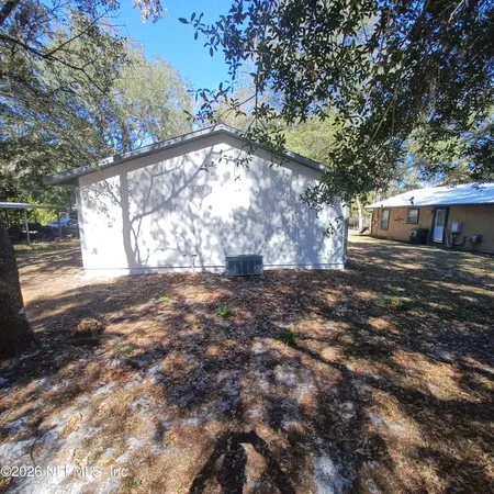 $1,400 | 253 Stillwell Avenue, Palatka, FL 32177