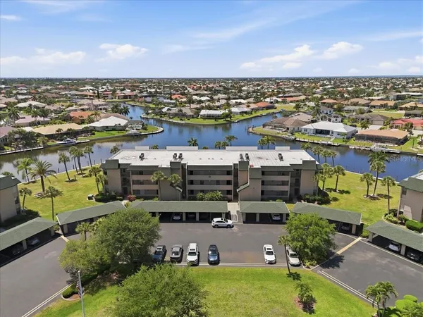 $2,500 | 601 Shreve Street, Unit 32B, Punta Gorda, FL 33950