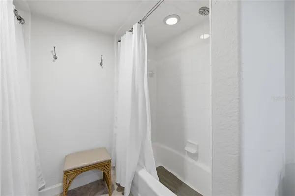 $2,500 | 601 Shreve Street, Unit 32B, Punta Gorda, FL 33950