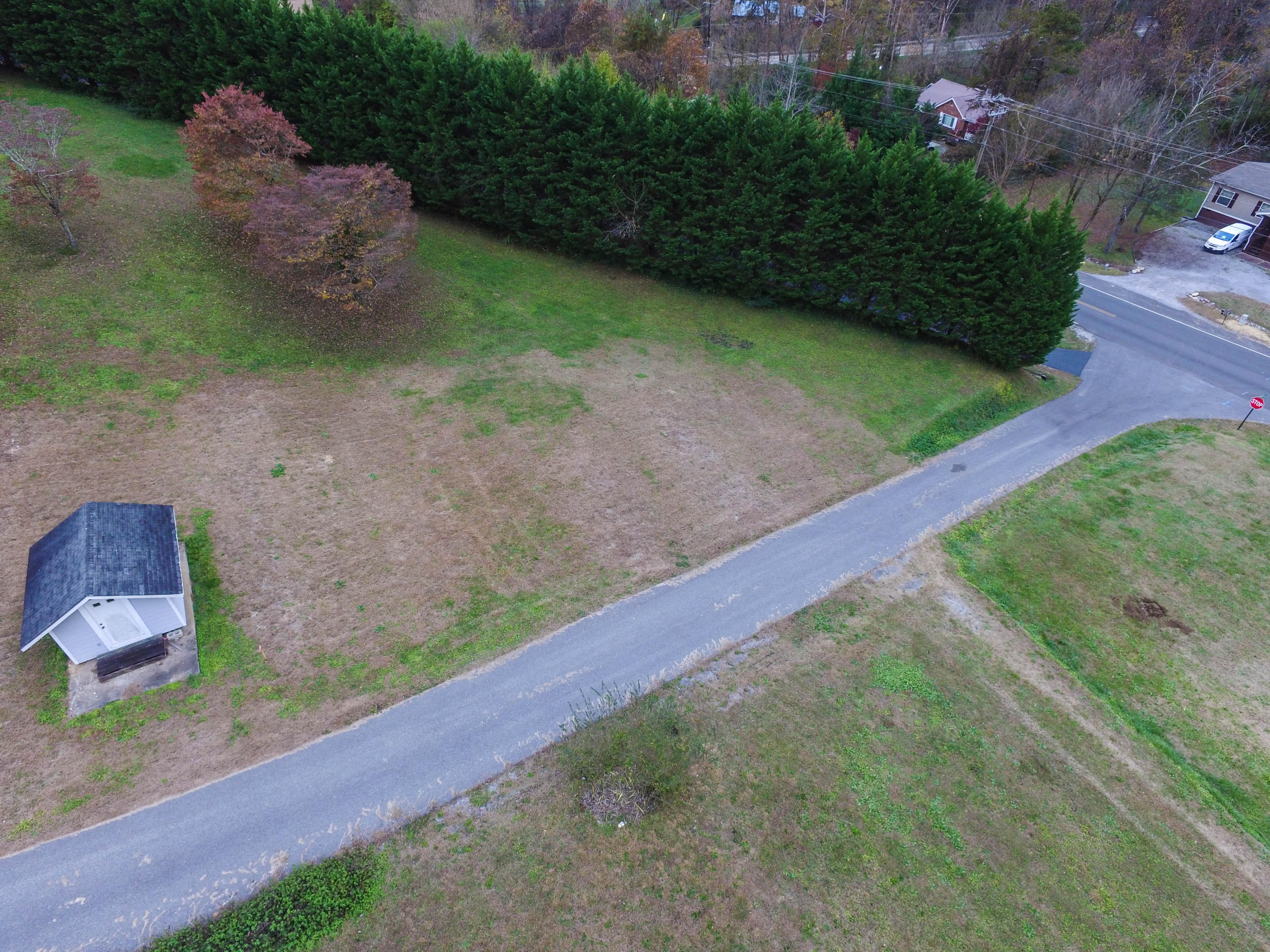 181 Manor Road Clinton, TN 37716 - Photo 1 of 4 DJI_0003