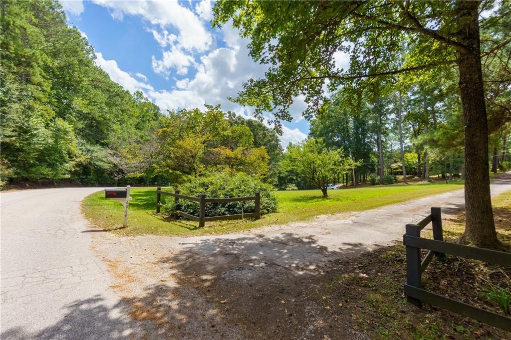 4064 Covered Bridge Road Southwest Smyrna, GA 30082 - Photo 92 of 99 Gallery Image 92